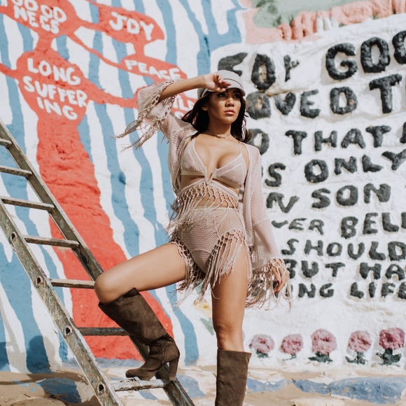 EAST N WEST LABEL VERONA BRA & VIENNA UNDIES NUDE - Picture 4 of 7